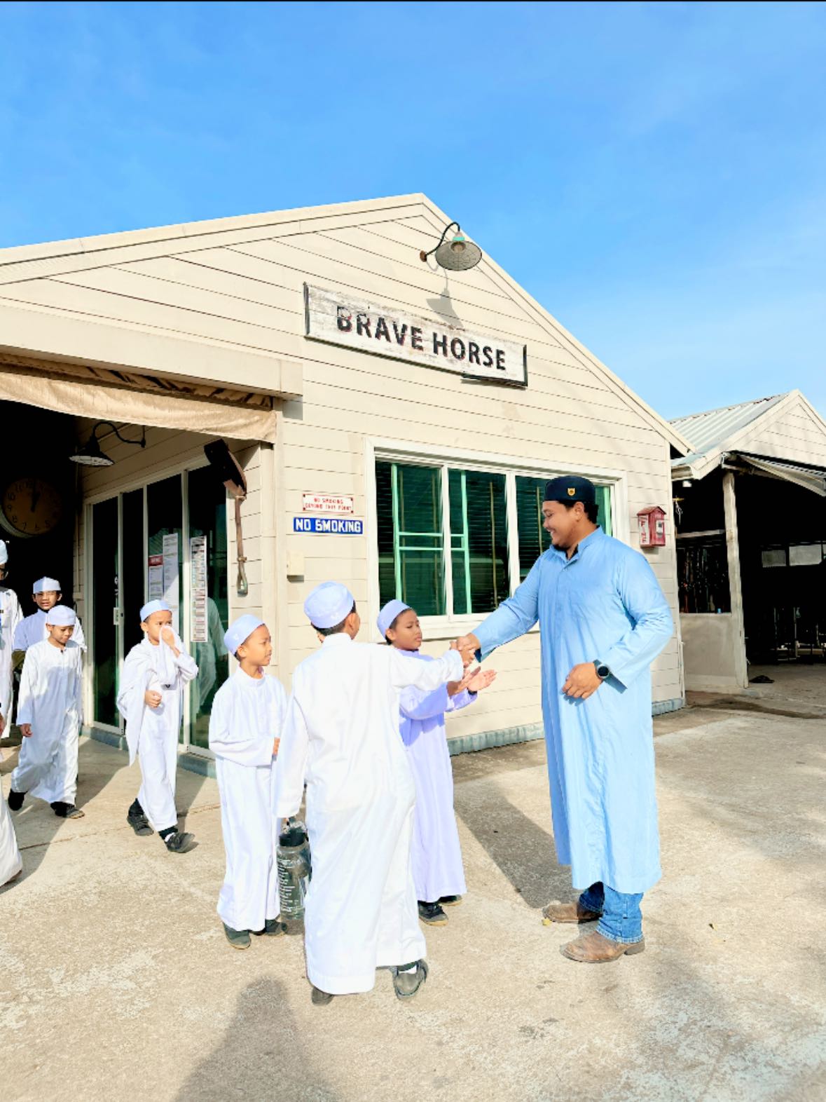 กิจกรรมกับครูที่ฟาร์มม้า